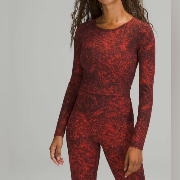 NWOT Lululemon Wunder Train Cropped Long Sleeve Shirt Denim  Autumn Red Black - Picture 3 of 7
